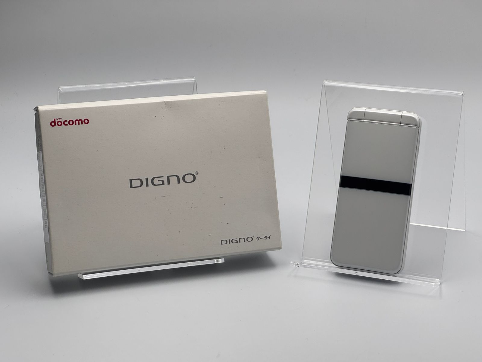 【中古B】DIGNO ケータイ KY-42C ホワイト SIMフリー 白ロム