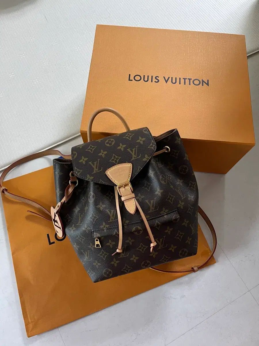 Louis Vuitton ルイヴィトン 몽수리 バックパック