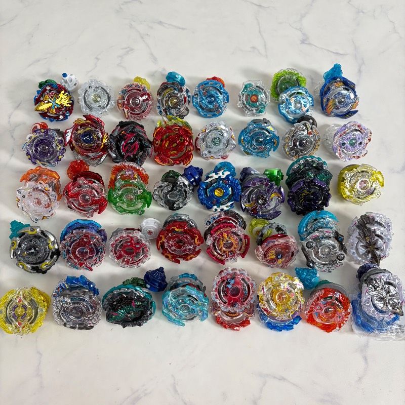 ベイブレードバースト まとめ 売り 40個 BEYBLADE 529i