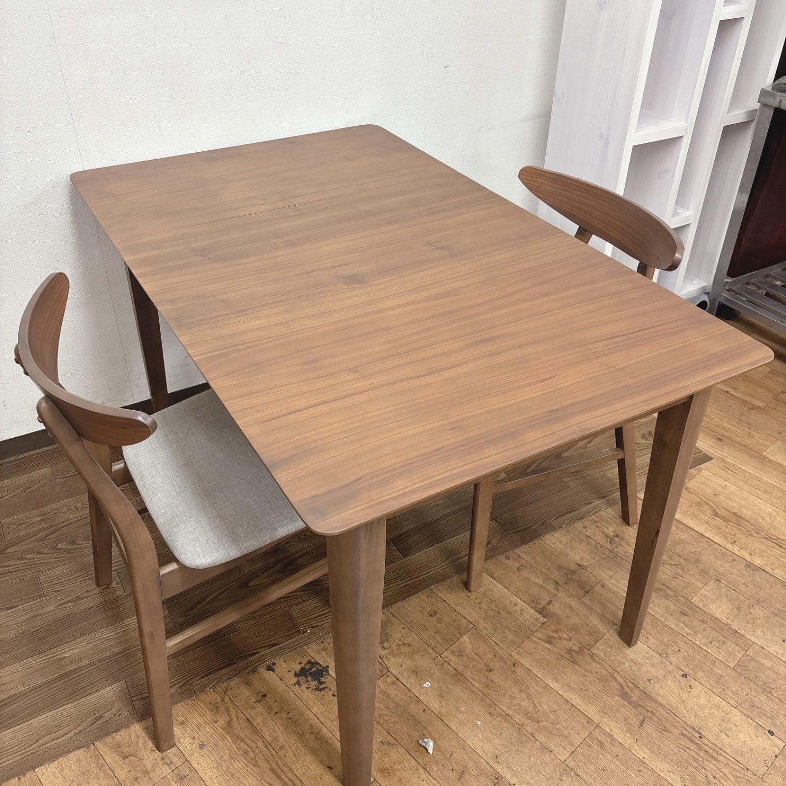 I535 ? 名古屋市近郊配送設置無料！ 光グローバルトレーディング 伸長式ダイニング3点セット ⭐ クリーニング済