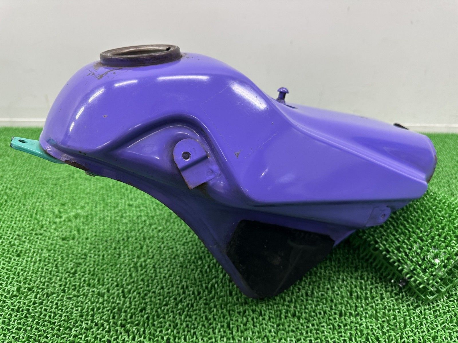 KDX125SR タンク 紫 カワサキ 純正 中古 DX125A ノーマルガソリンタンク 即日発送 kA