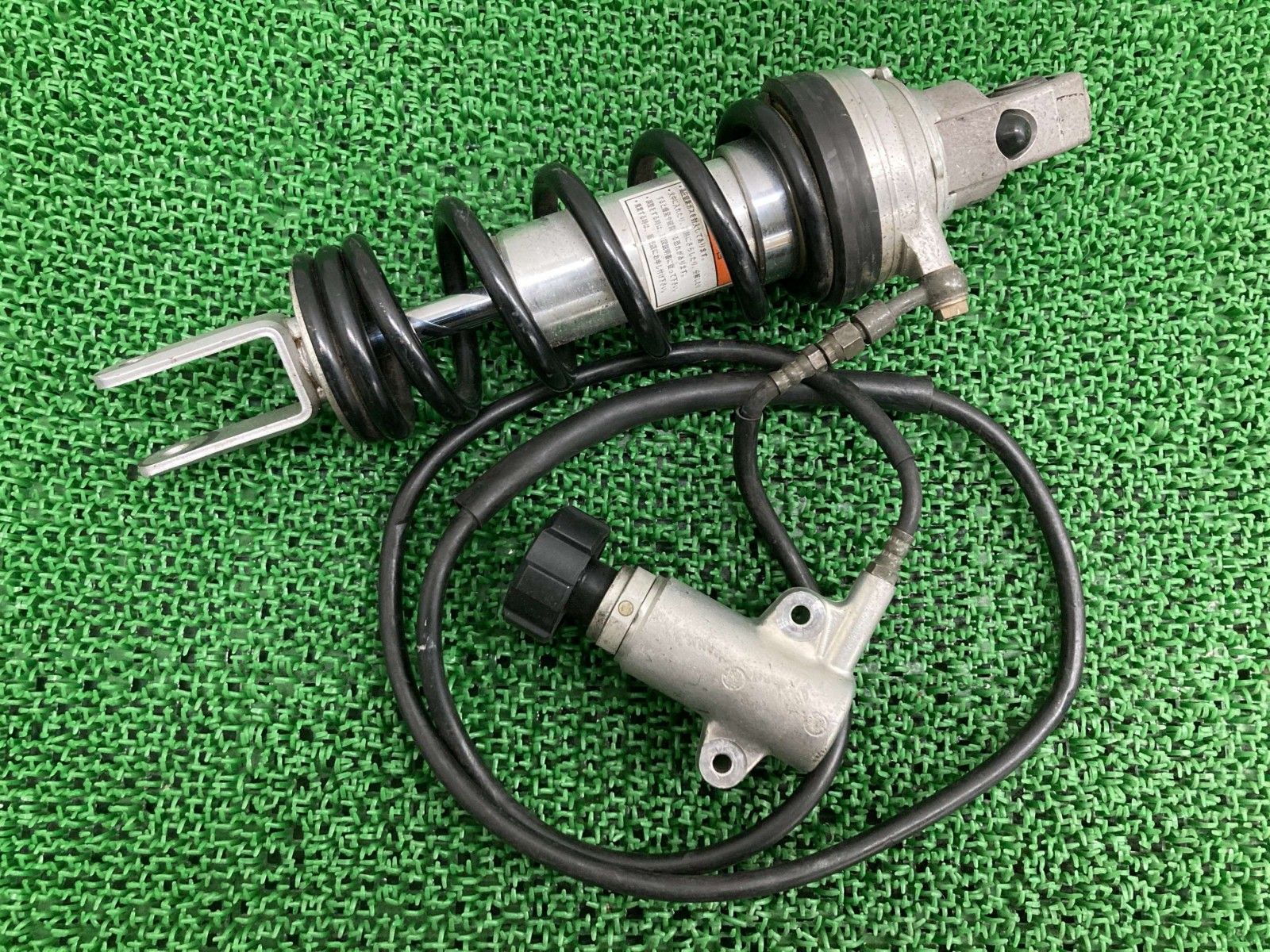 スカイウェイブ400 リアサスペンション スズキ 純正 中古 CK43A スカブ