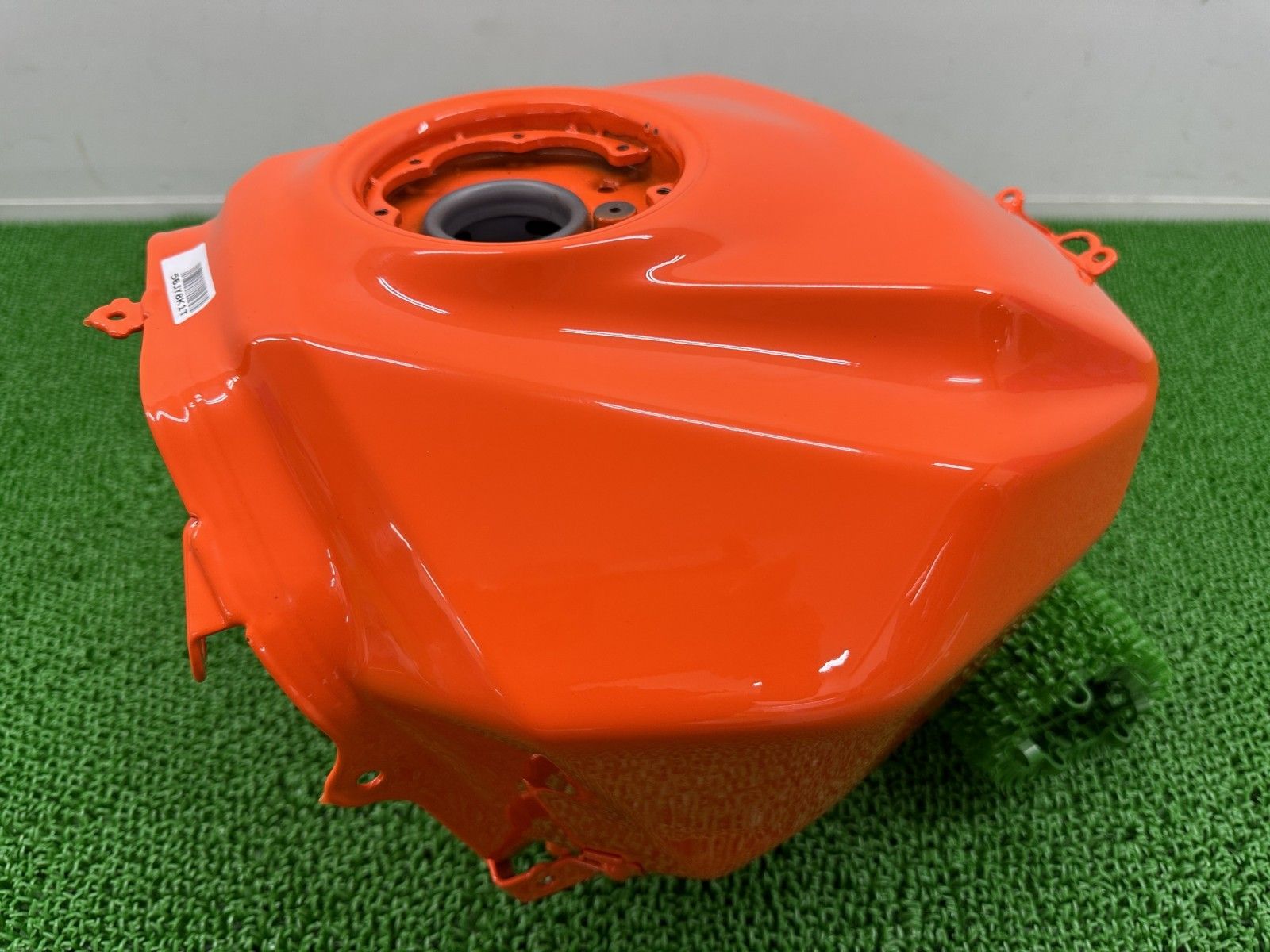 RC390 タンク 橙 KTM 純正 中古 ノーマルガソリンタンク 燃料タンク 綺麗 良品 pO
