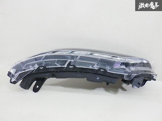 デリカD5 クリアランスランプ 左 CV1W レンズ綺麗！】三菱 純正 CV1W デリカ D:5 D5 クリアランスランプ