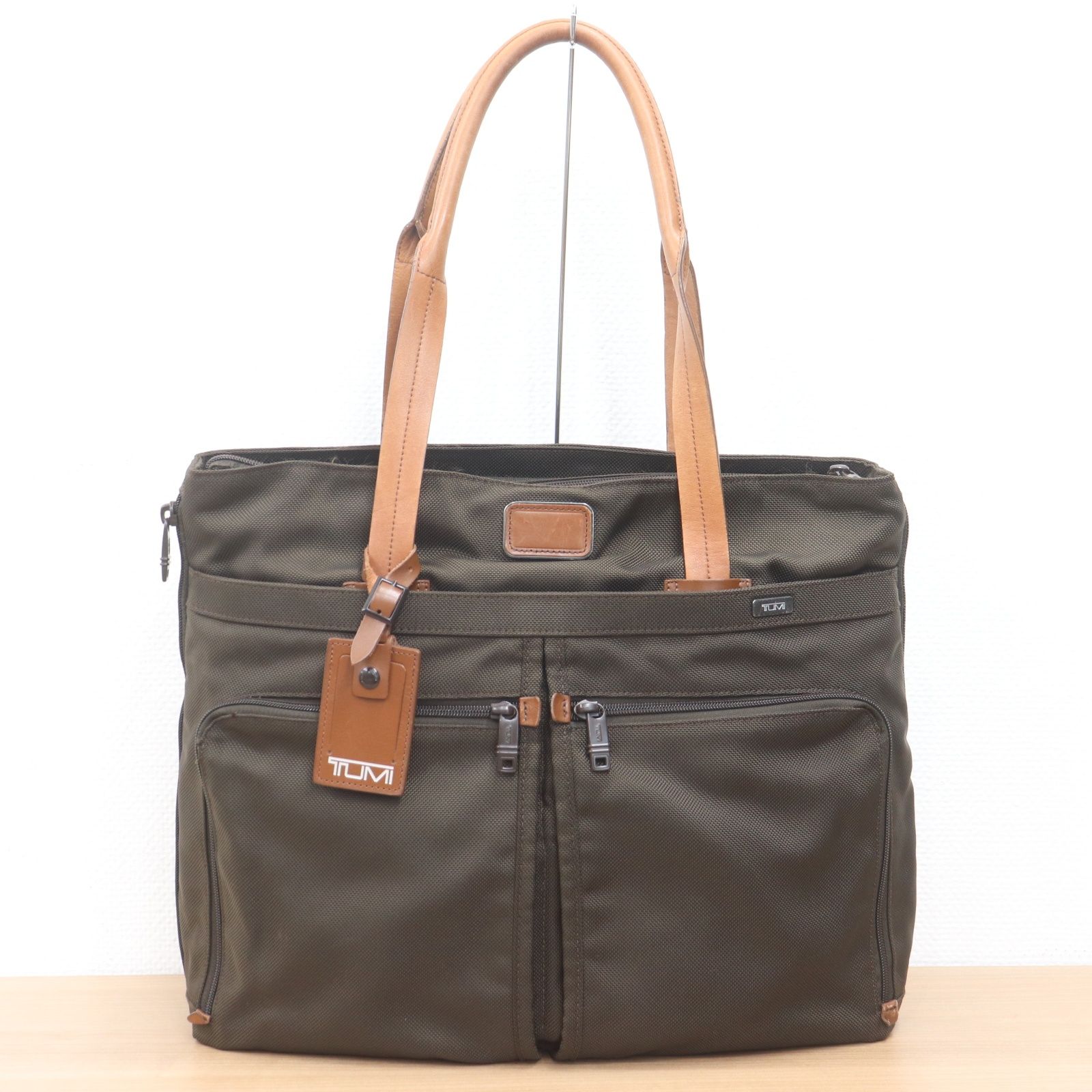 IT93N10IYB2C TUMI 22157 コンパニオン トートバッグ ブラウン メンズ