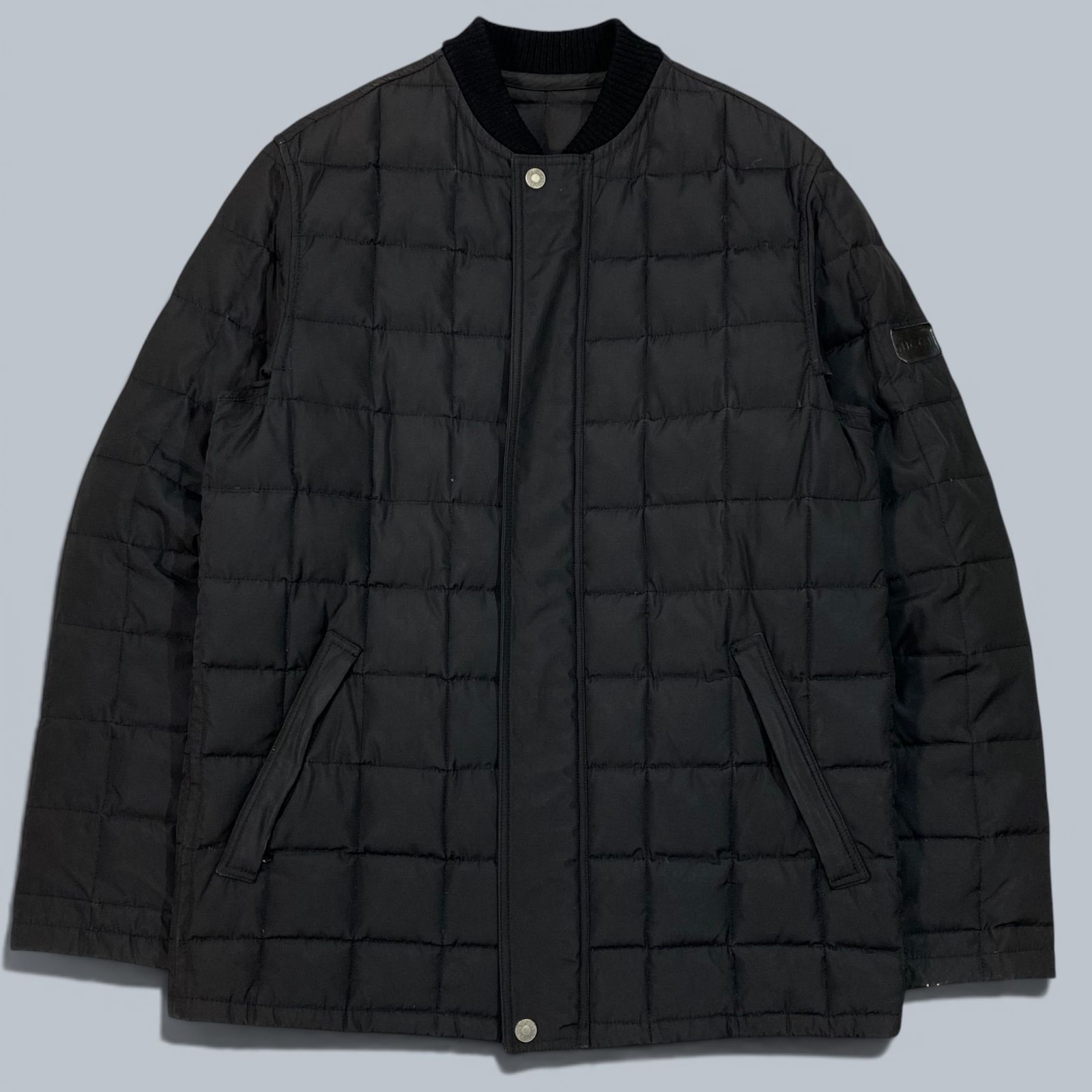 GUCCI グッチ キルティング ダウンジャケット ブラック系 KT60-D9-KG 9,216円