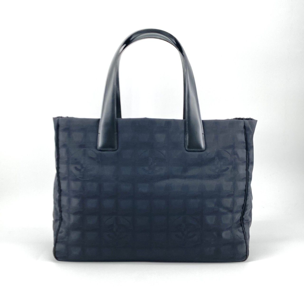 CHANEL（シャネル） ニュートラベルライン A15991 トートバッグ ブラック