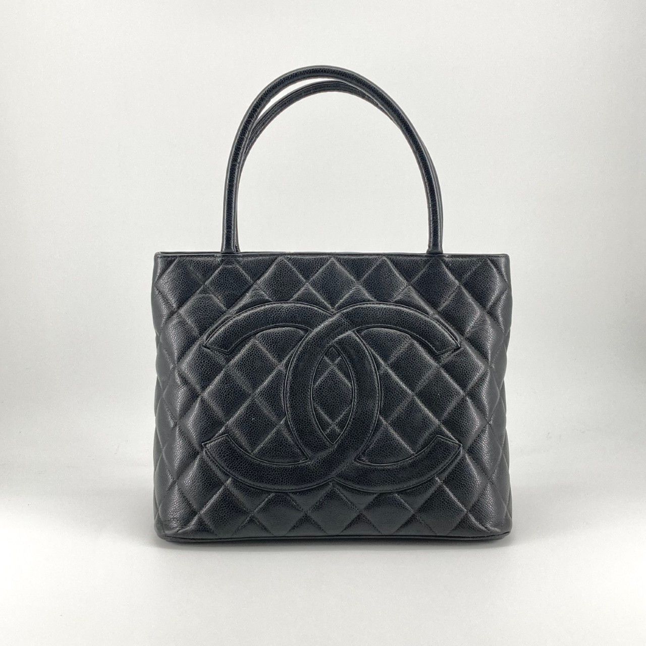 CHANEL（シャネル） 復刻トート GP 5番台 A01804 トートバッグ ブラック
