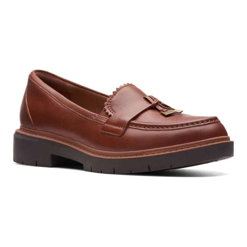 クラークス レディース シューズ スリッポン・ローファー レザー ClarksR Westlynn Bella Womens Leather Lug Sole Loafers Tan タン