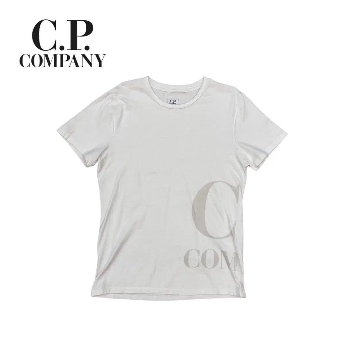 C.P. COMPANY シーピーカンパニー ビックロゴ Tシャツ