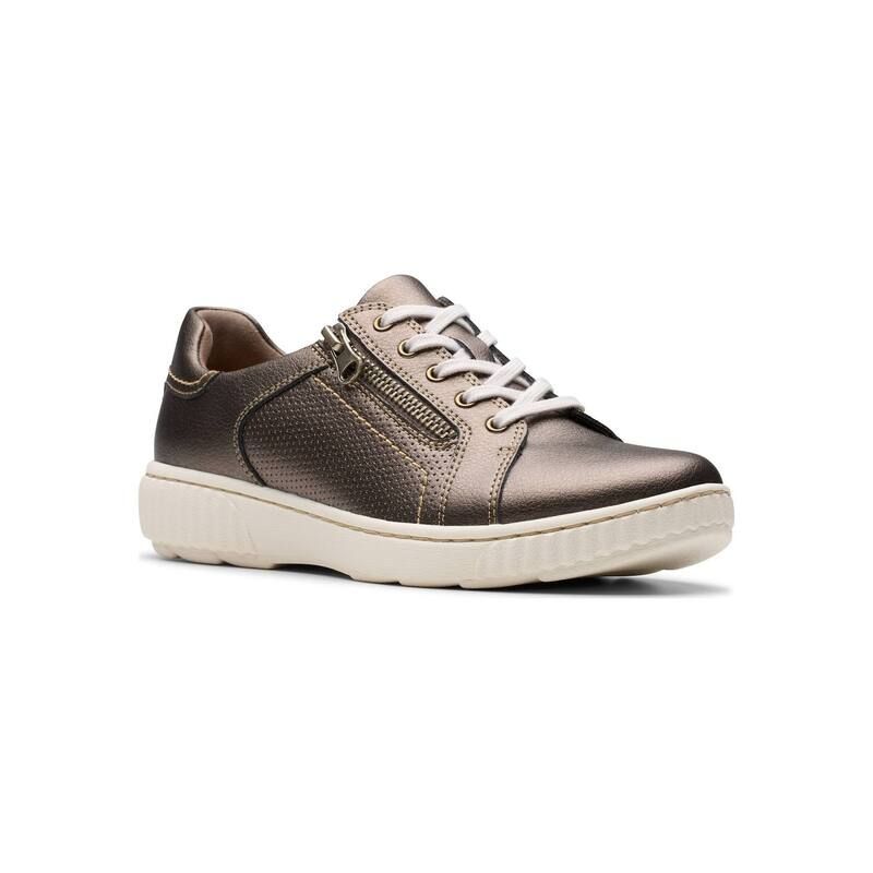 クラークス レディース シューズ スニーカー レザー Clarks Womens Leather Casual SlipOn Shoes Bronze
