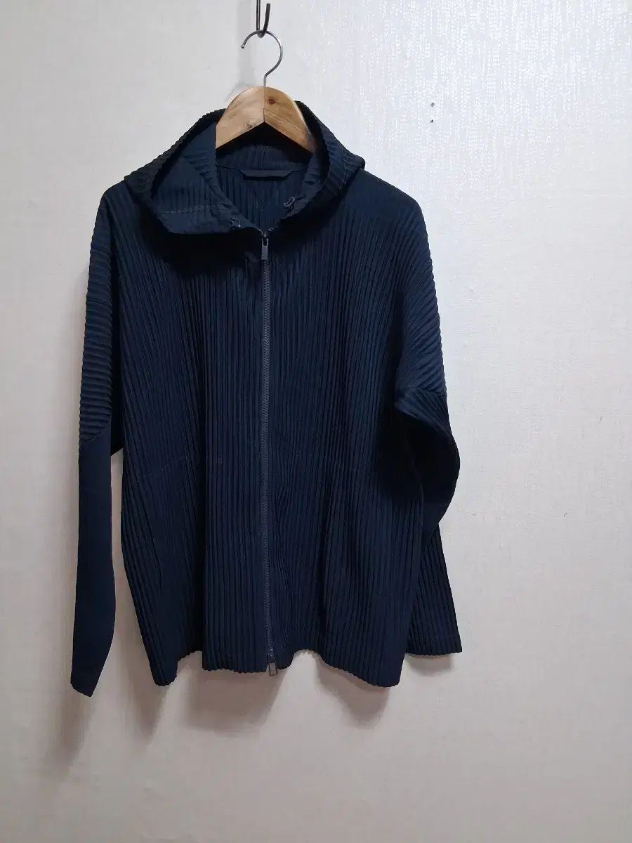 ISSEY MIYAKE オムプリッセ フードジップアップ プリーツジャケット 95 100