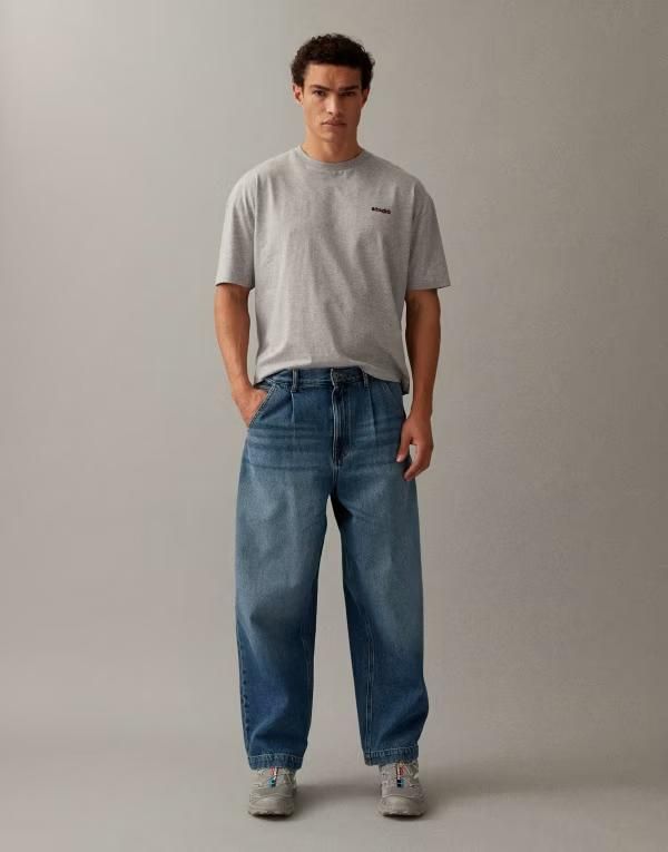 エイソス メンズ ボトムス デニムパンツ ジーンズ ASOS DESIGN relaxed tapered jeans in mid washed Mid washed Blue ブルー
