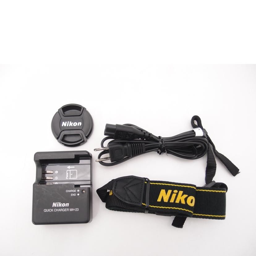 Nikon デジタル一眼レンズキット/D5000キット D5000 ﾚﾝｽﾞｷｯﾄ Bランク
