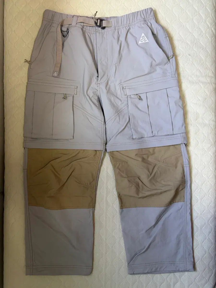 L NIKE ACG スミス サミット カーゴ パンツ カレッジ グレー パラシュート ベージュ