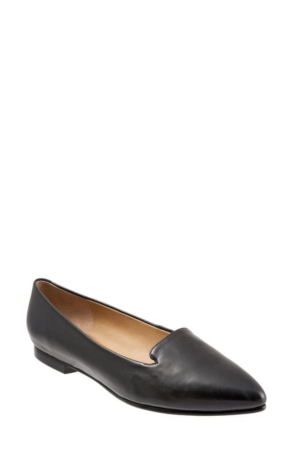 トロッターズ レディース シューズ スリッポン・ローファー Trotters Harlowe Pointed Toe Loafer Black Leather ブラック