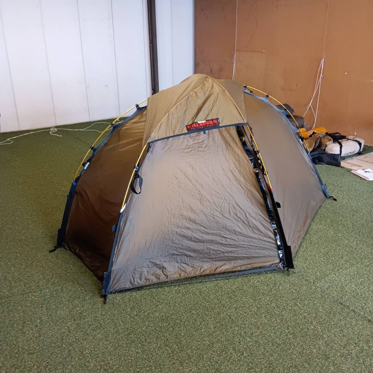 HILLEBERG(ヒルバーグ) SOULO ソウロ(サンド)、フットプリント付き