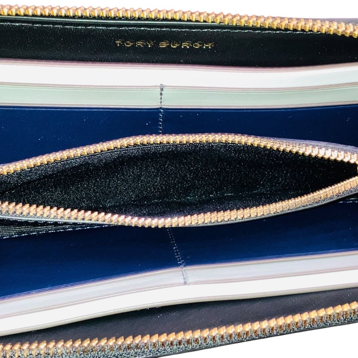 トリーバーチ Tory Burch ラウンドジップウォレット ロビンソン 長財布 