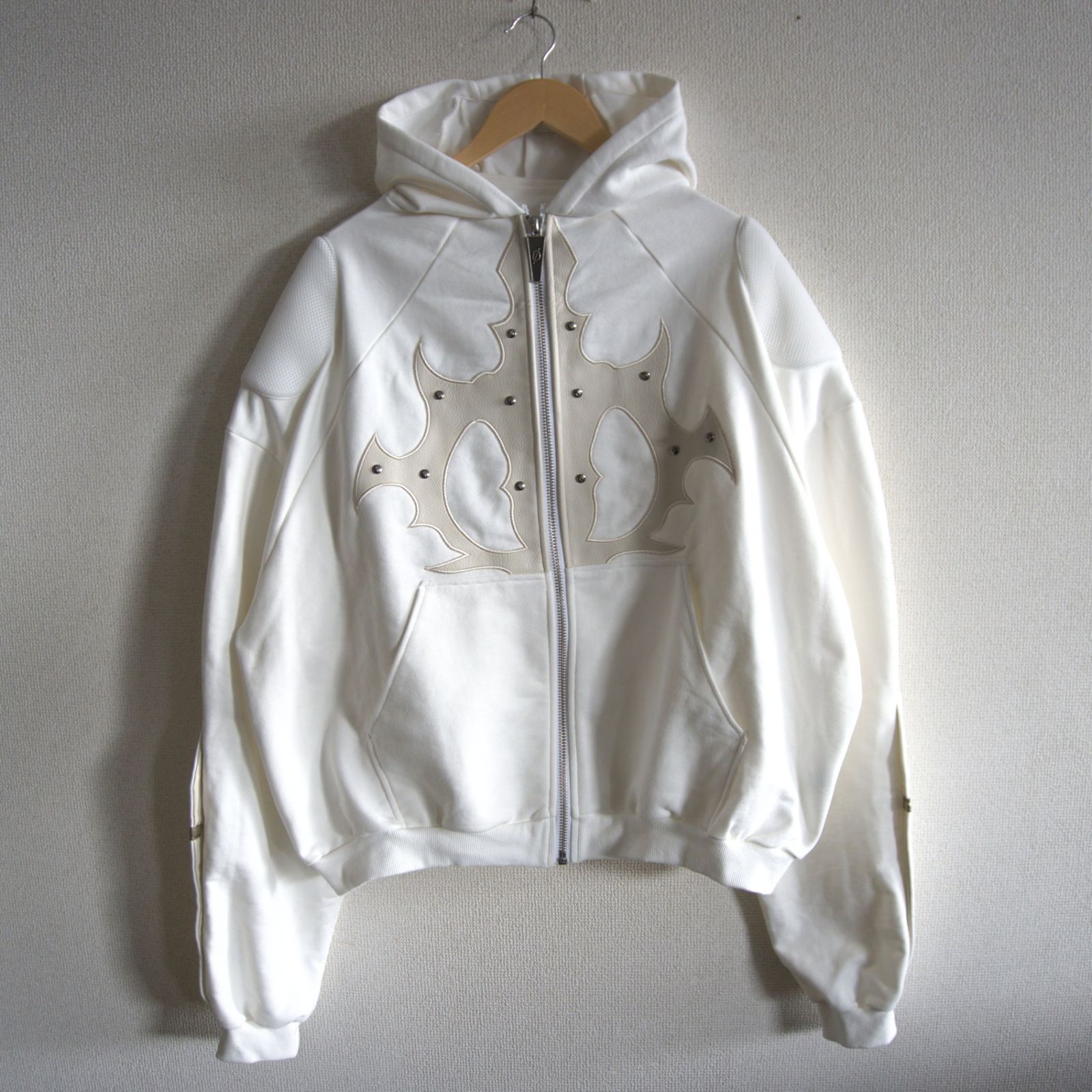 【美品】SKOOT 【padded hoodie】 スクート パデッド フーディ パーカー パンク 26060199