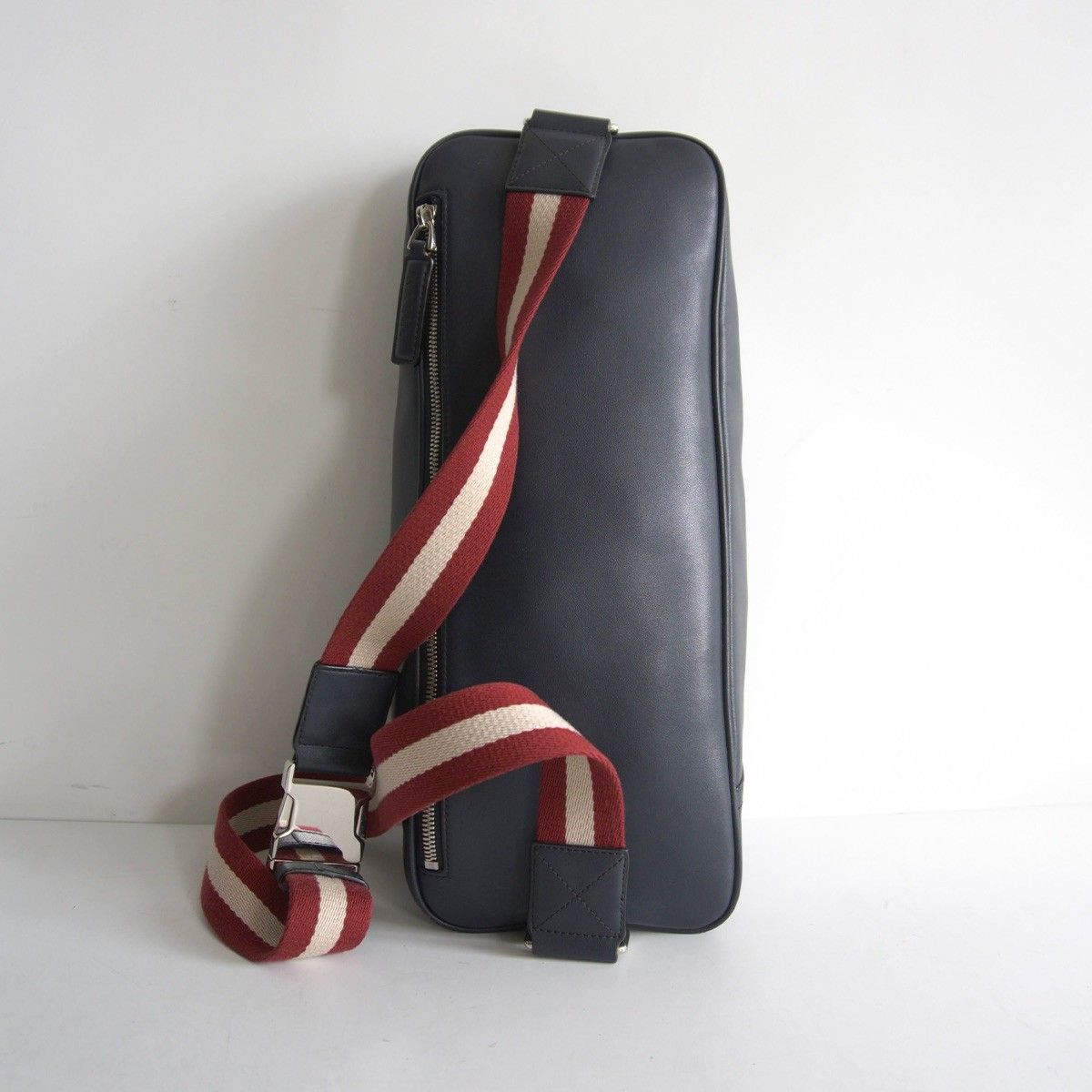 美品】BALLY 【レザー ボディバッグ】ネイビー トレインスポッティング