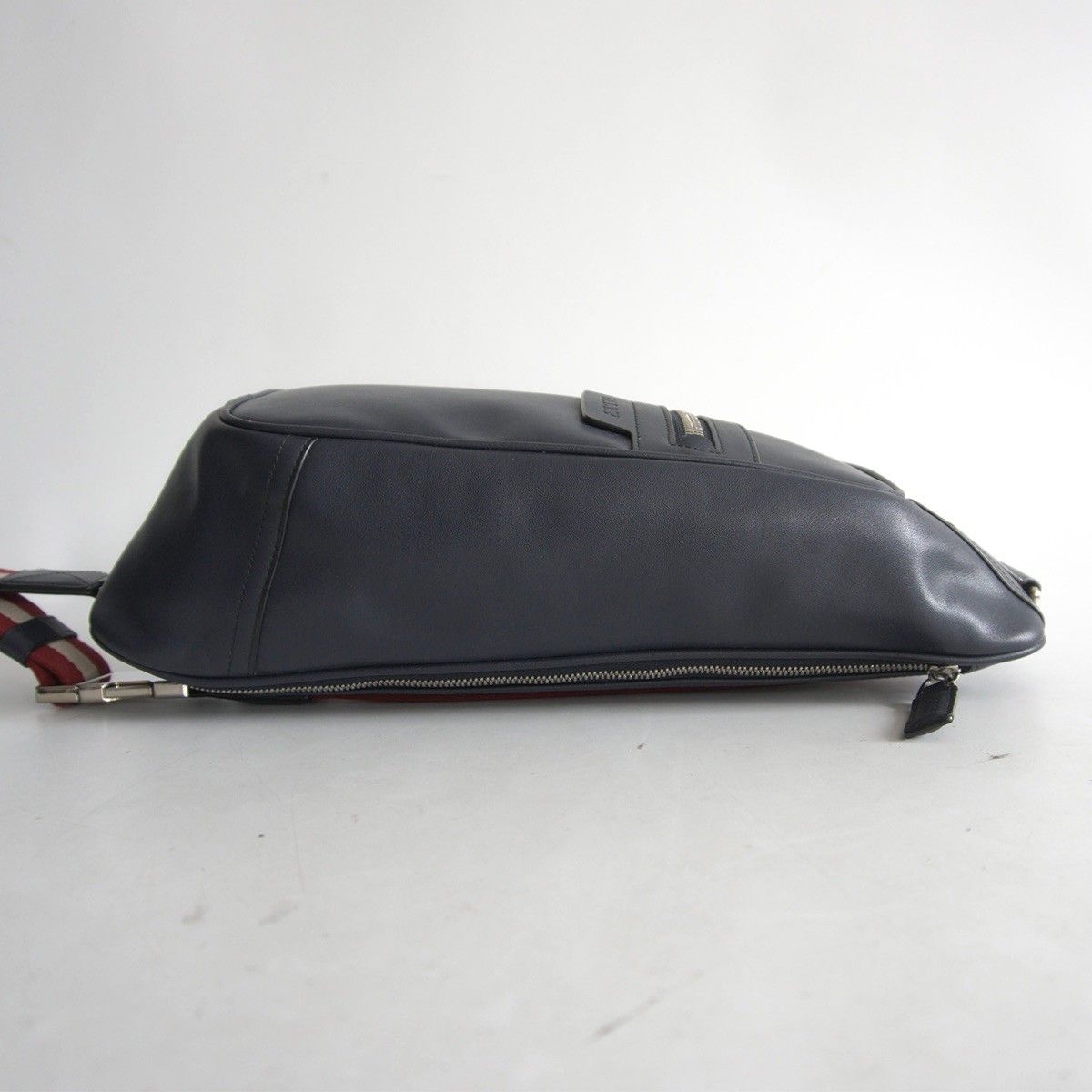 美品】BALLY 【レザー ボディバッグ】ネイビー トレインスポッティング