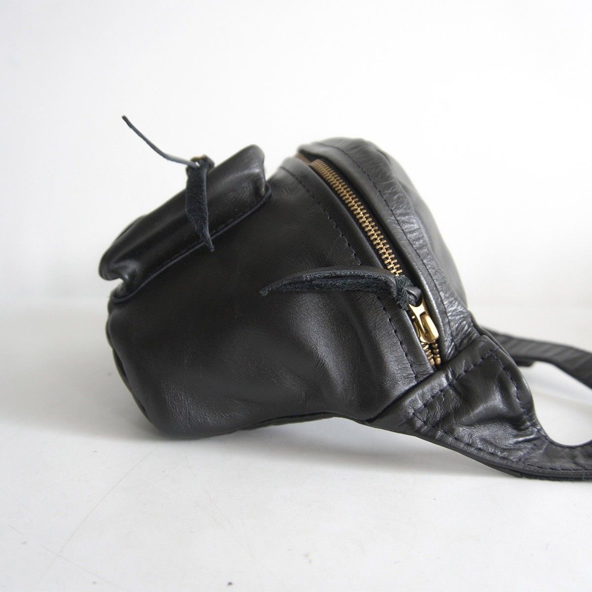 美品】Langlitz Leathers【ウエスト ボディ バッグ】ブラック ラング