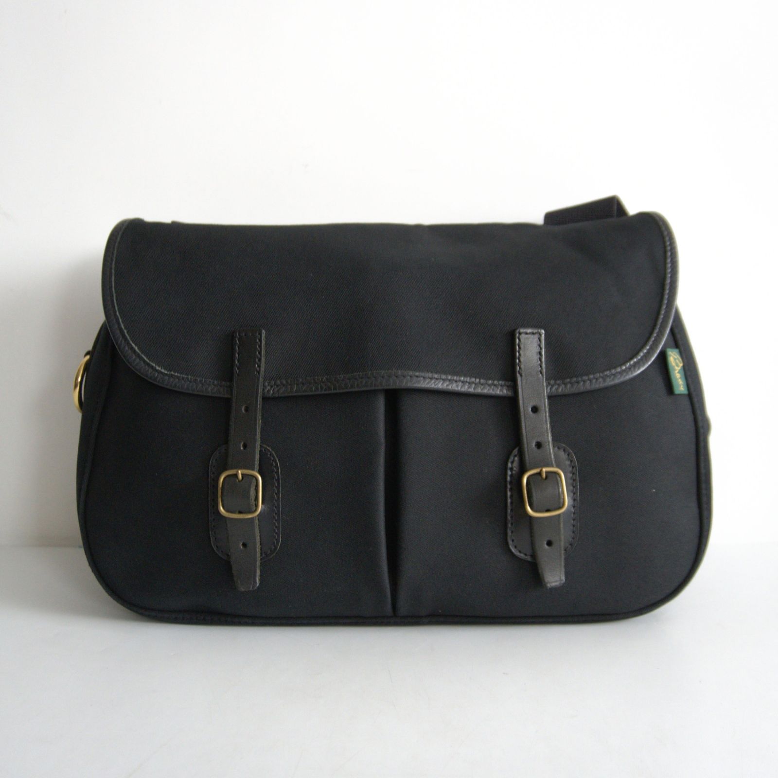 【美品】BRADY【DART FISHING BAG】ブラック ショルダーバッグ ブレディ 26060369 美品】BRADY【DART FISHING BAG】ブラック ショルダーバッグ ブレディ