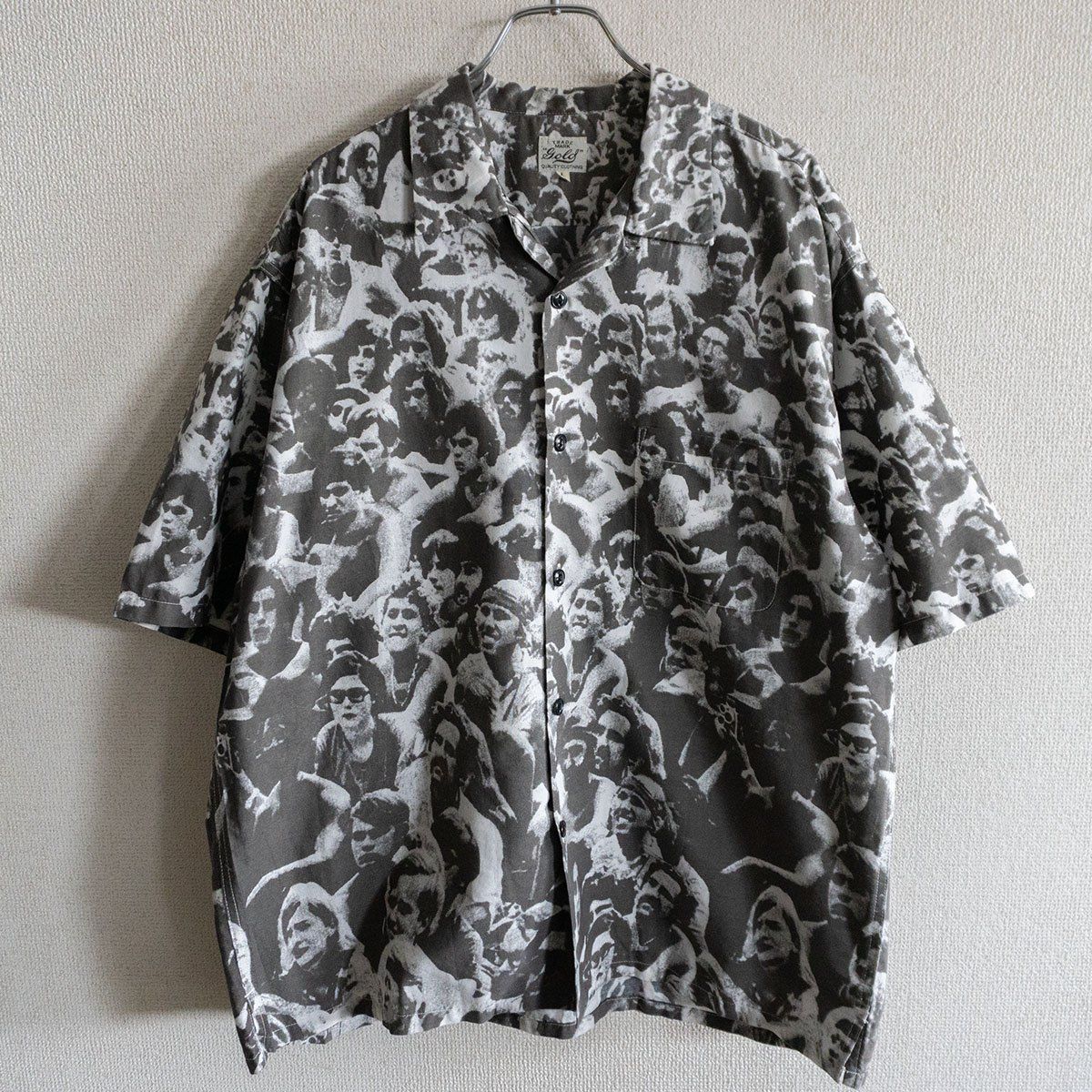 【極美品】GOLD【WOODSTOCK FESTIVAL OPEN SHRTS】L オープンカラーシャツ ゴールド 26060388