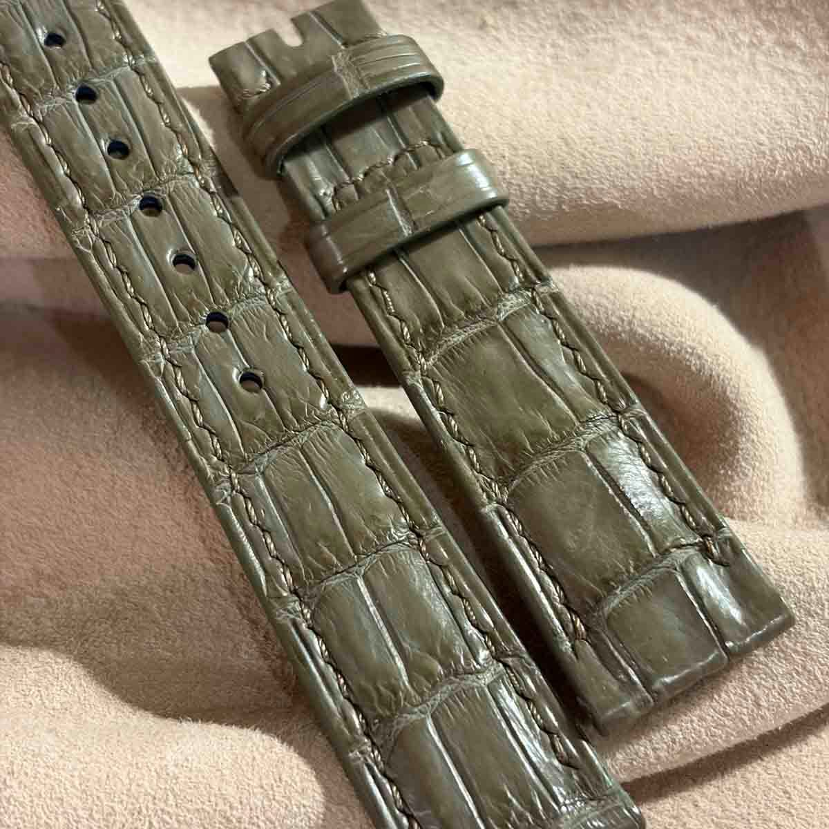 cro-2127 クロコダイル 腕時計ベルト オリーブ (ラグ幅19 mm - バックル幅16 mm)