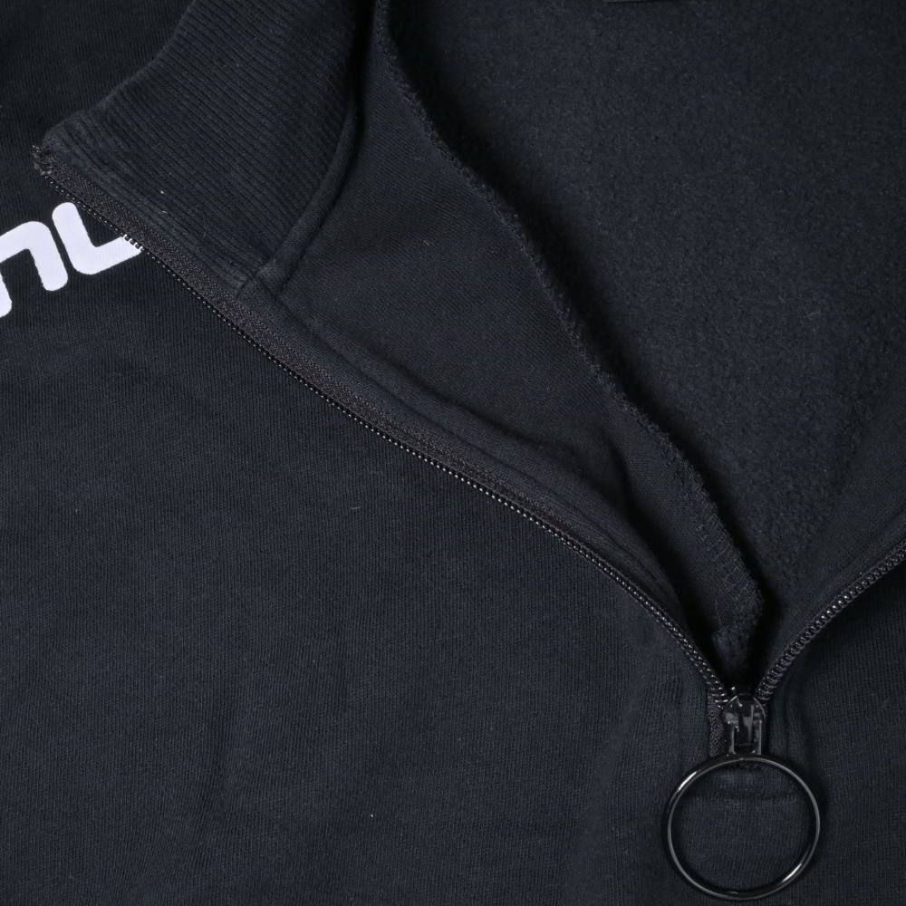 hummel × WILLY CHAVARRIA ハーフジップ プリント スウェット hummel × WILLY CHAVARRIA ハーフジップ プリント スウェット