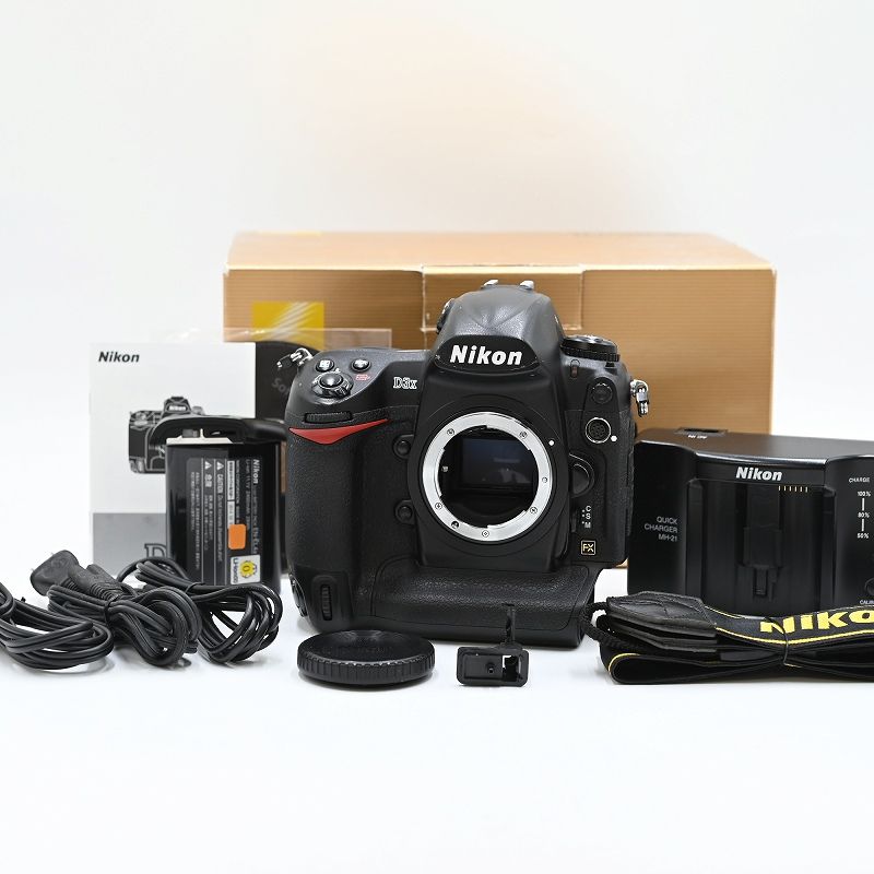 Nikon ニコン D3X 24.5MP デジタル一眼レフカメラ ボディ (ショット数38675枚) デジタル一眼レフカメラ 【中古】