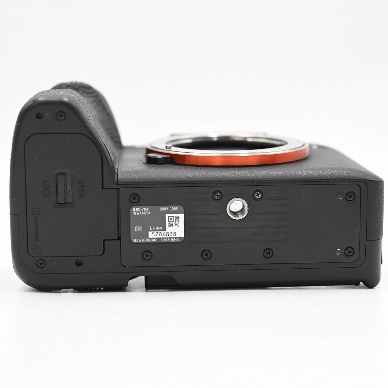 SONY α7 IV ILCE-7M4 ミラーレス ボディ (シャッター13711枚)(35言語) ミラーレス一眼レフカメラ 【中古】 SONY α7 IV ILCE-7M4 ミラーレス ボディ (シャッター13711枚)(35言語) ミラーレス一眼レフカメラ 【中古】