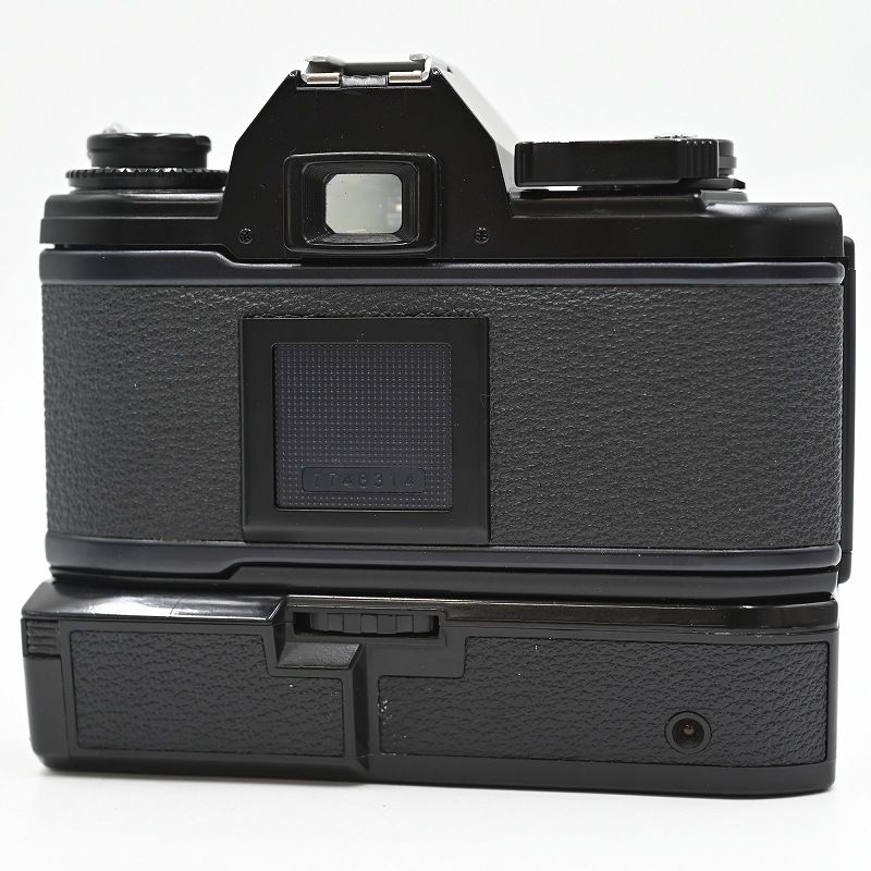Nikon ニコン EM MD-E Eレンズ E28 E35 E50 E100 E135 E36-72 E75-150 フィルムカメラ 【中古】 Nikon ニコン EM MD-E Eレンズ E28 E35 E50 E100 E135 E36-72 E75-150 フィルムカメラ 【中古】