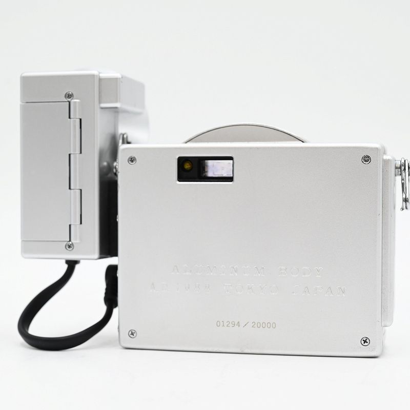 OLYMPUS オリンパス O-product フィルムカメラ 20000台限定生産 フィルムカメラ 【中古】