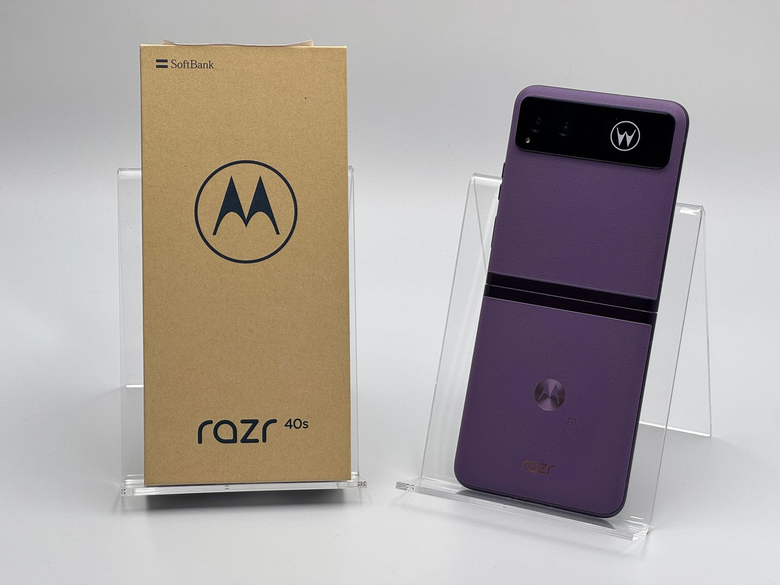 【中古A】motorola razr 40s(XT2323-7) サマーライラック SIMフリー 白ロム
