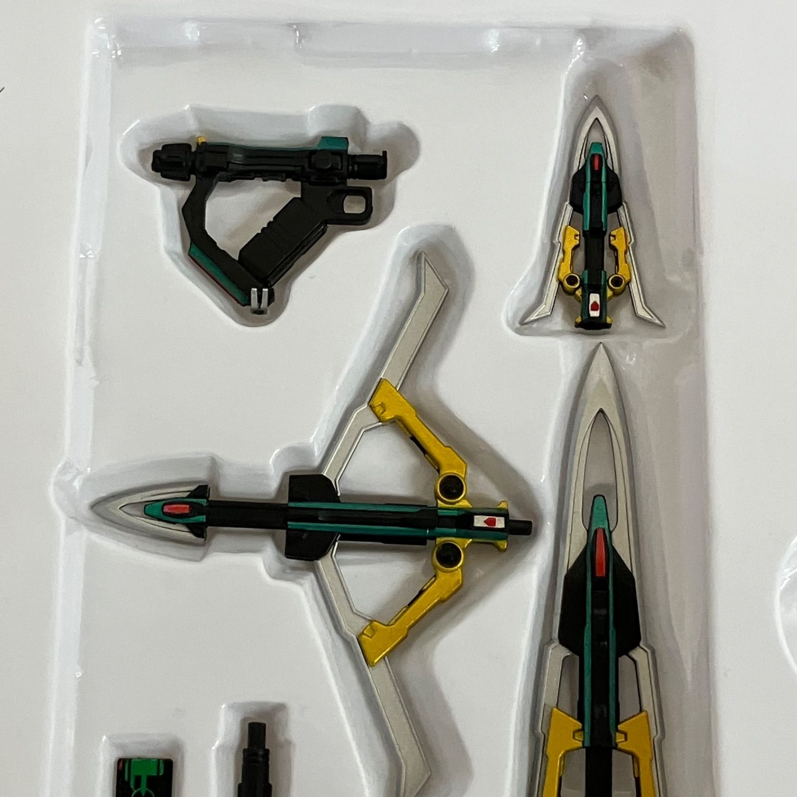 中古 仮面ライダー ゼロノス アルタイルフォーム 真骨彫製法 S.H.Figuarts フィギュア SF6638 c098