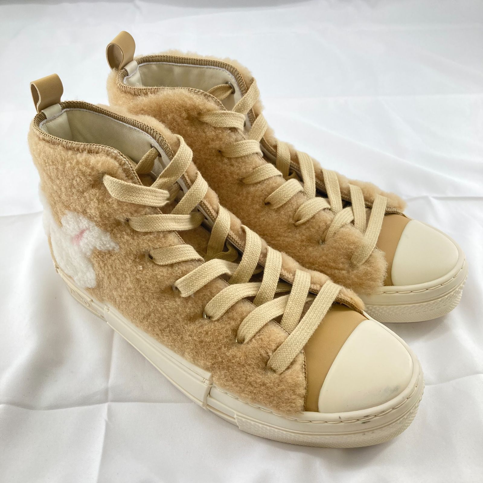 Christian Dior(クリスチャン・ディオール）DIOR×ERL B23 ボア 