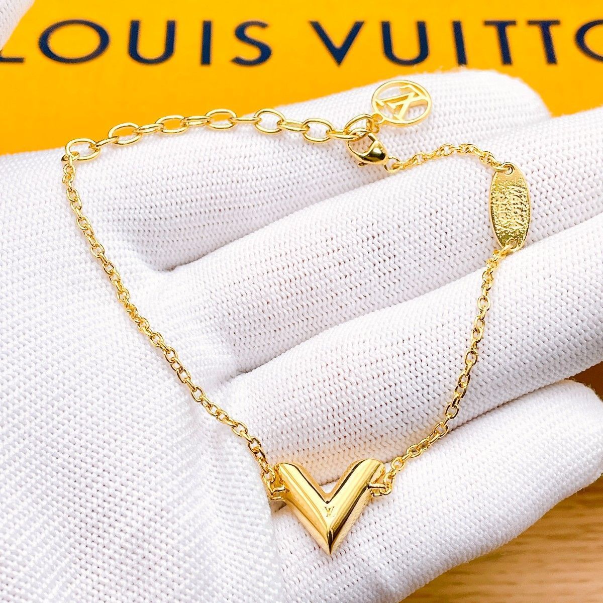 ◇ルイヴィトン◇仕上済 LOUIS VUITTON M61084 エセンシャルV