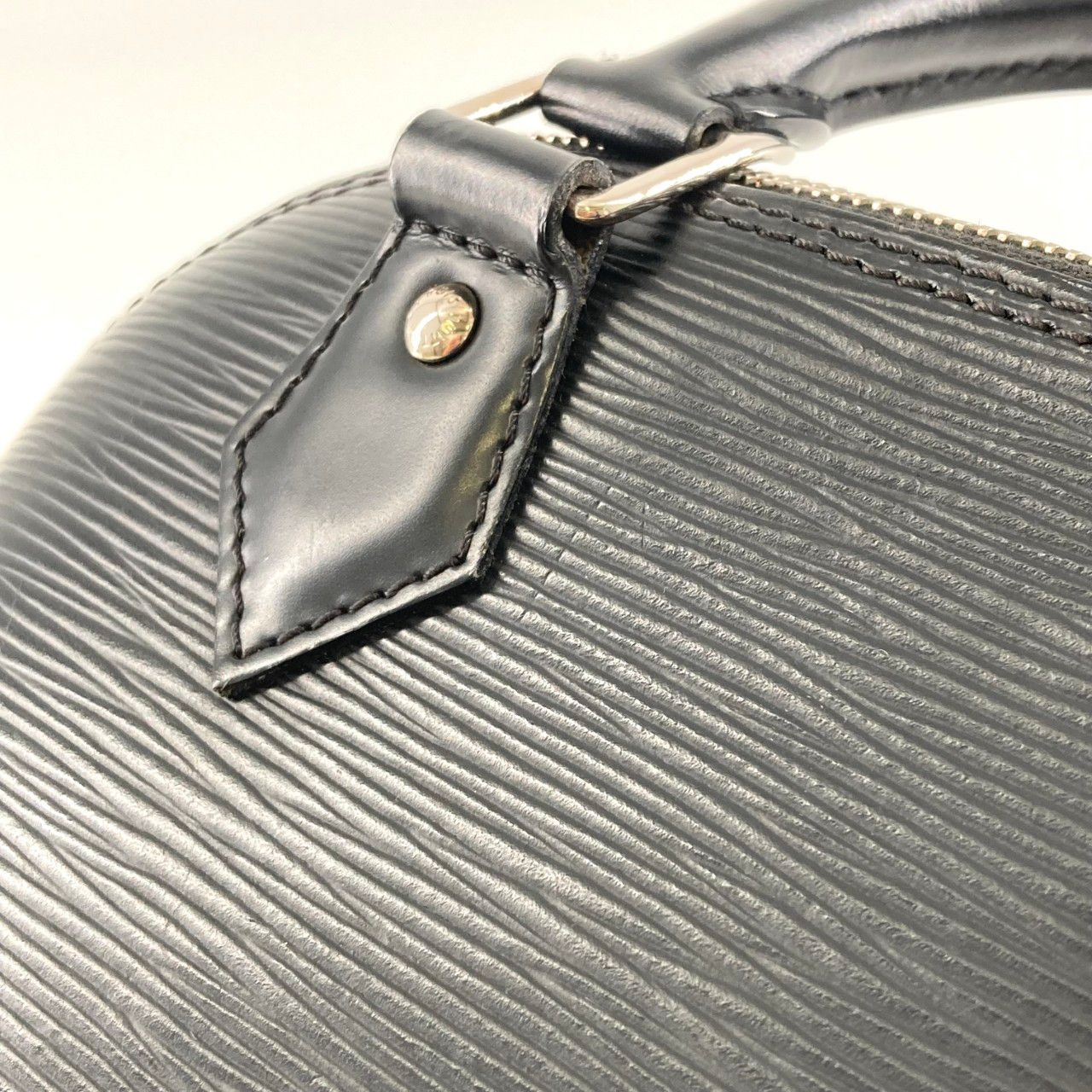 LOUIS VUITTON（ルイ・ヴィトン） アルマ BB エピレザー M40862 ハンドバッグ ブラック