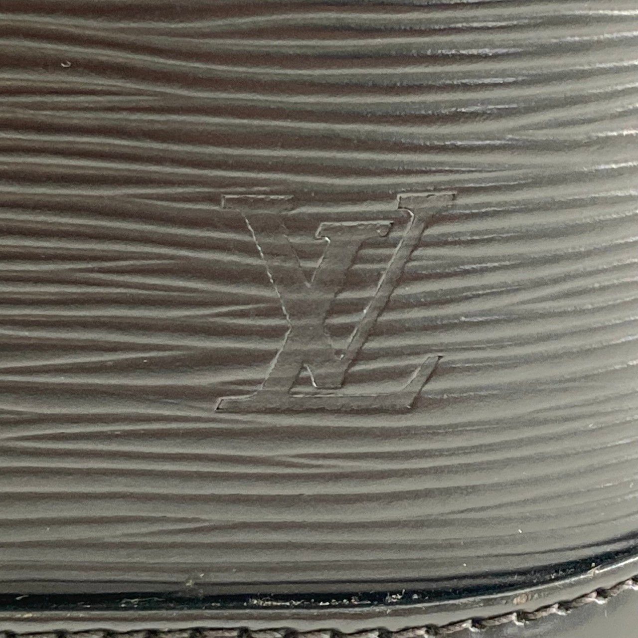 LOUIS VUITTON（ルイ・ヴィトン） アルマ BB エピレザー M40862 ハンドバッグ ブラック