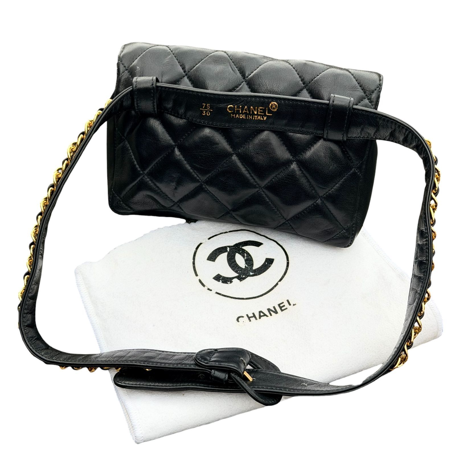 超美品◆本物シャネルCHANELヴィンテージVintageマトラッセターンロックココマークCCゴールド金具ウエストバッグポーチボディバッグ黒金ラムスキン