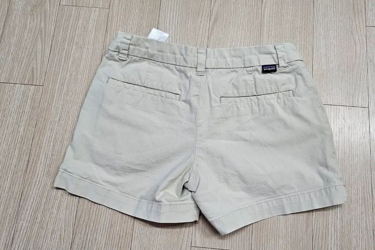 patagonia レディース Sサイズ ベージュ コットン パンツ