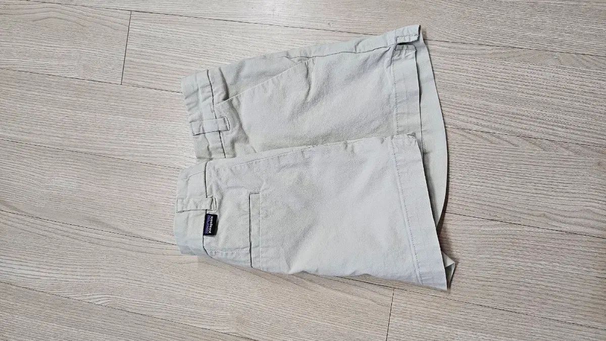 patagonia レディース Sサイズ ベージュ コットン パンツ