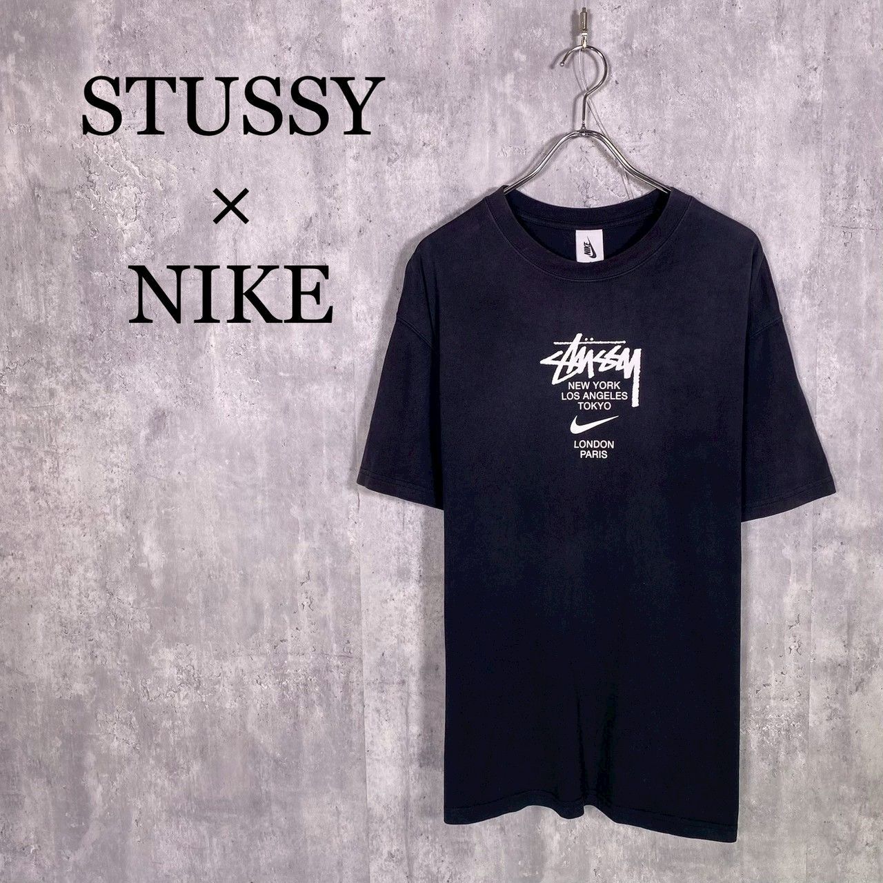『STUSSY × NIKE』ステューシー × ナイキ (M) センタープリントコラボTシャツ メンズ