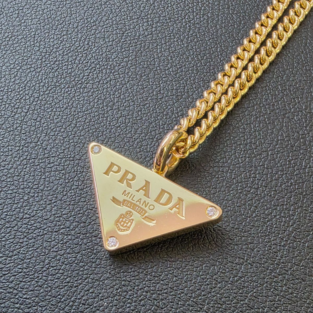 PRADA プラダ Eternal Gold イエローゴールド×ダイヤモンド トライアングル 三角ロゴ 750 ネックレス 1JC982 レディース K18イエローゴールド ゴールド 中古