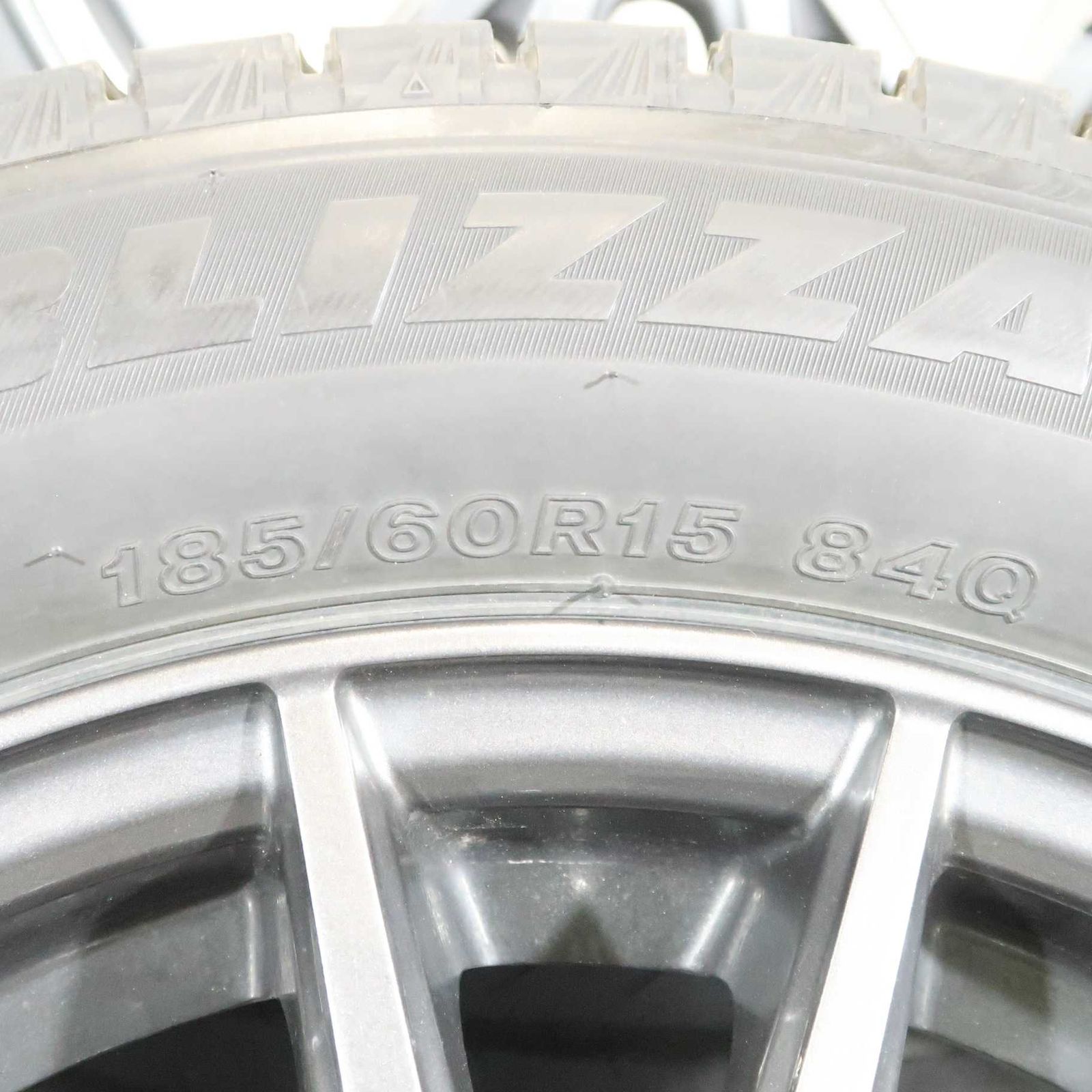 ホンダ フィット シャトル グレイス 等 4本 社外 15インチ 5.5J +50 4H