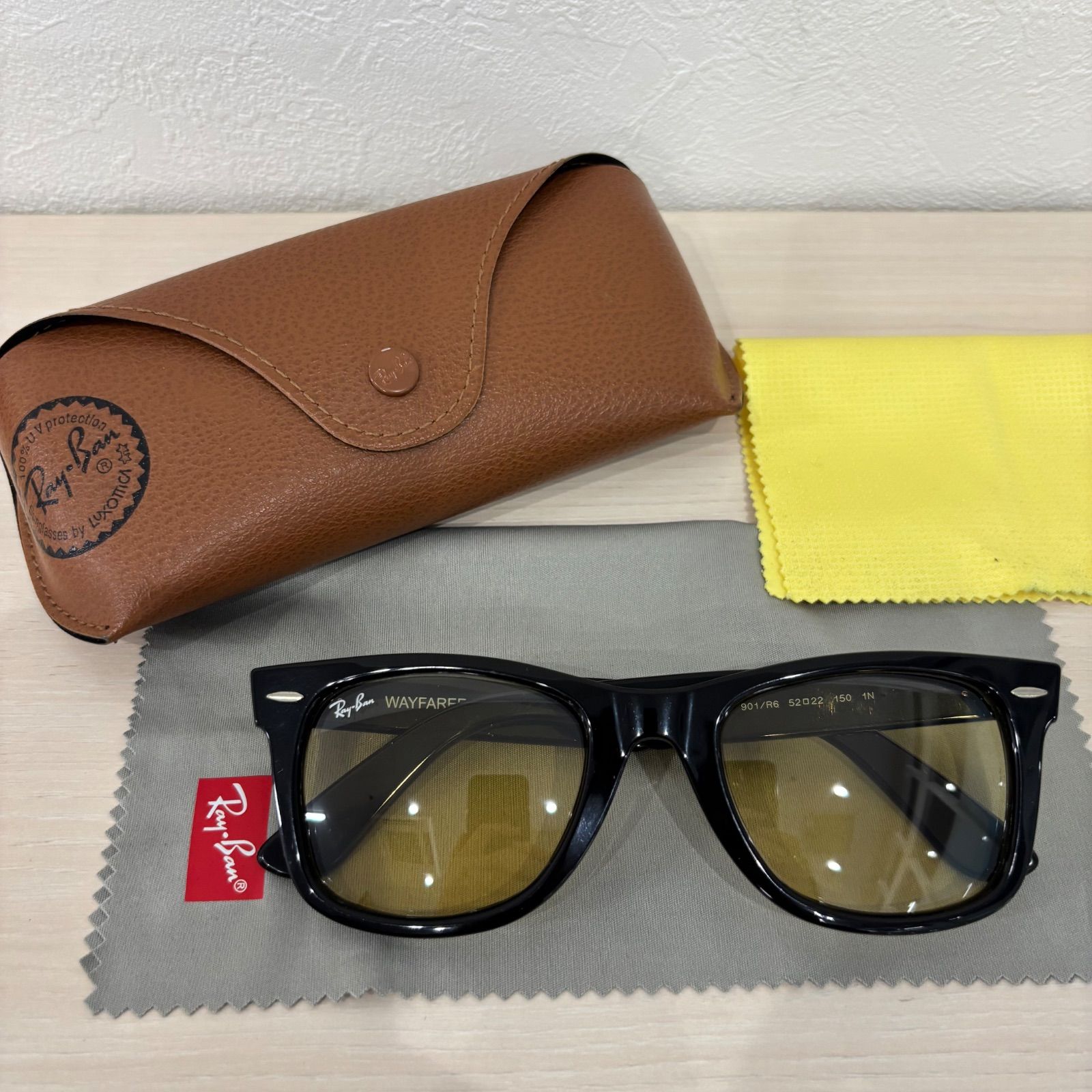 (r)【美品】Ray Ban レイバン サングラス RB2140-F 901/R6 52◻︎22-150 度なし イエロー系 オレンジ系 イタリア製 WAYFARER /3578