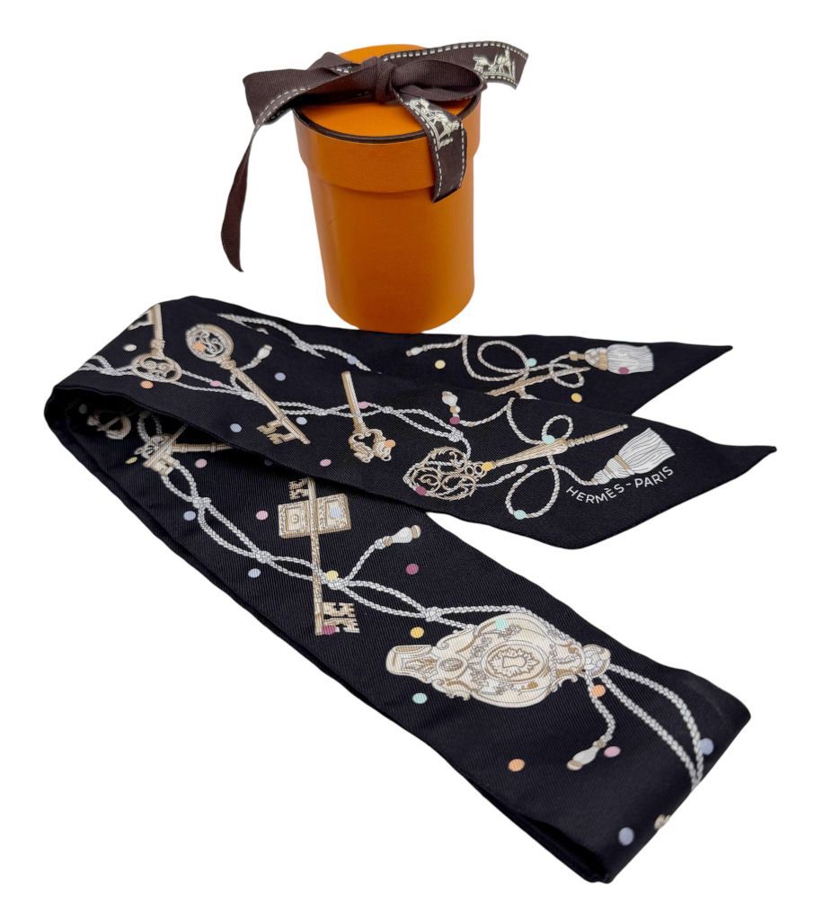 HERMES エルメス トゥイリー ツイリー スカーフ シルク100％ Les Cles