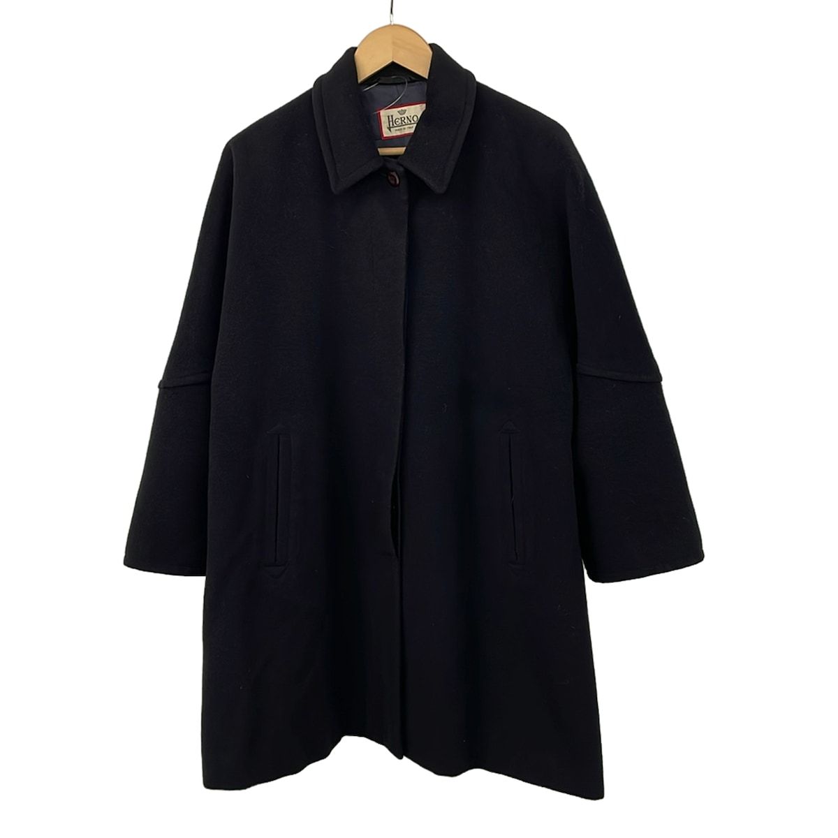 HERNO(ヘルノ) コート サイズ42 M レディース美品 - 黒 長袖/冬