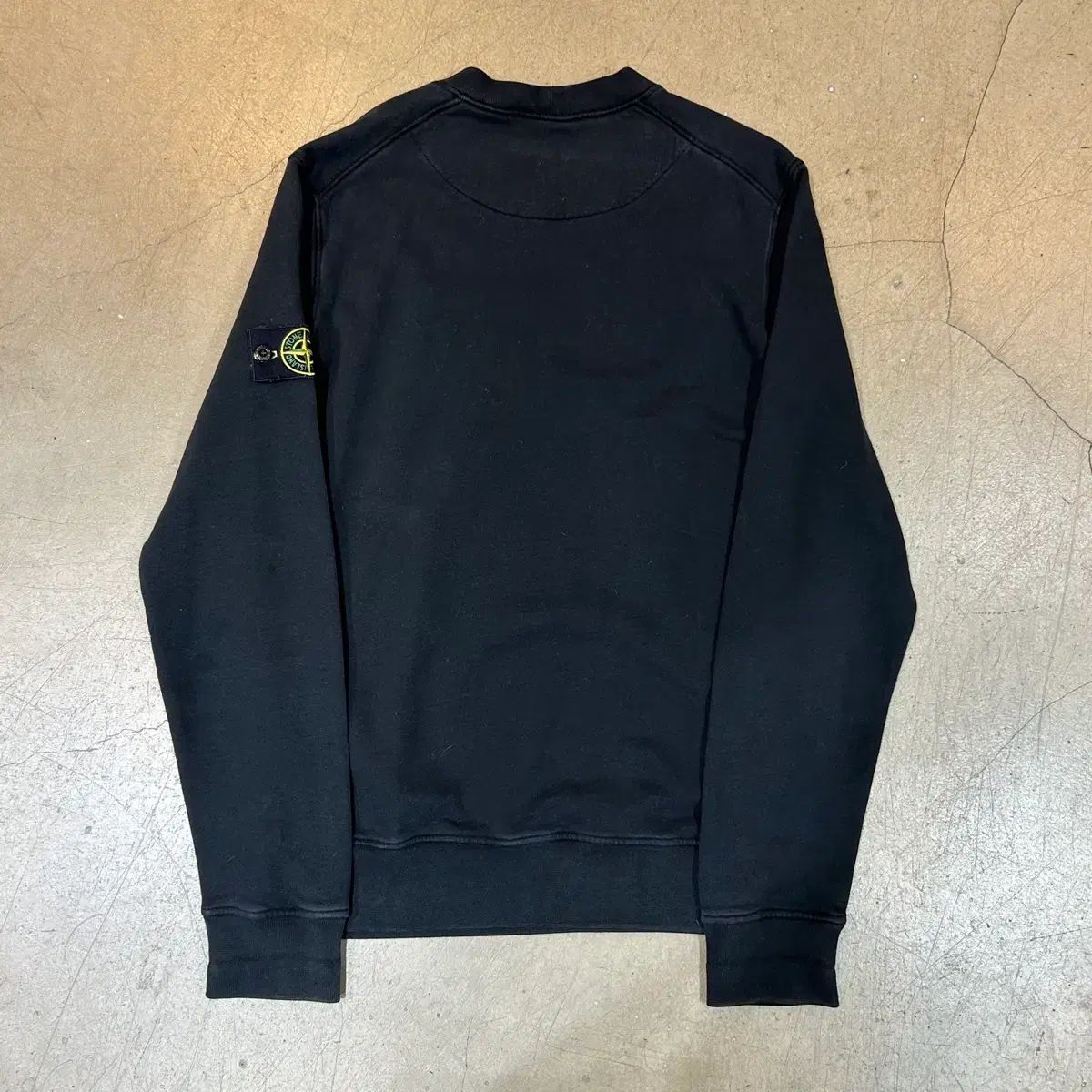 M STONE ISLAND ストーンアイランド ワッペン ブラック スウェット 
